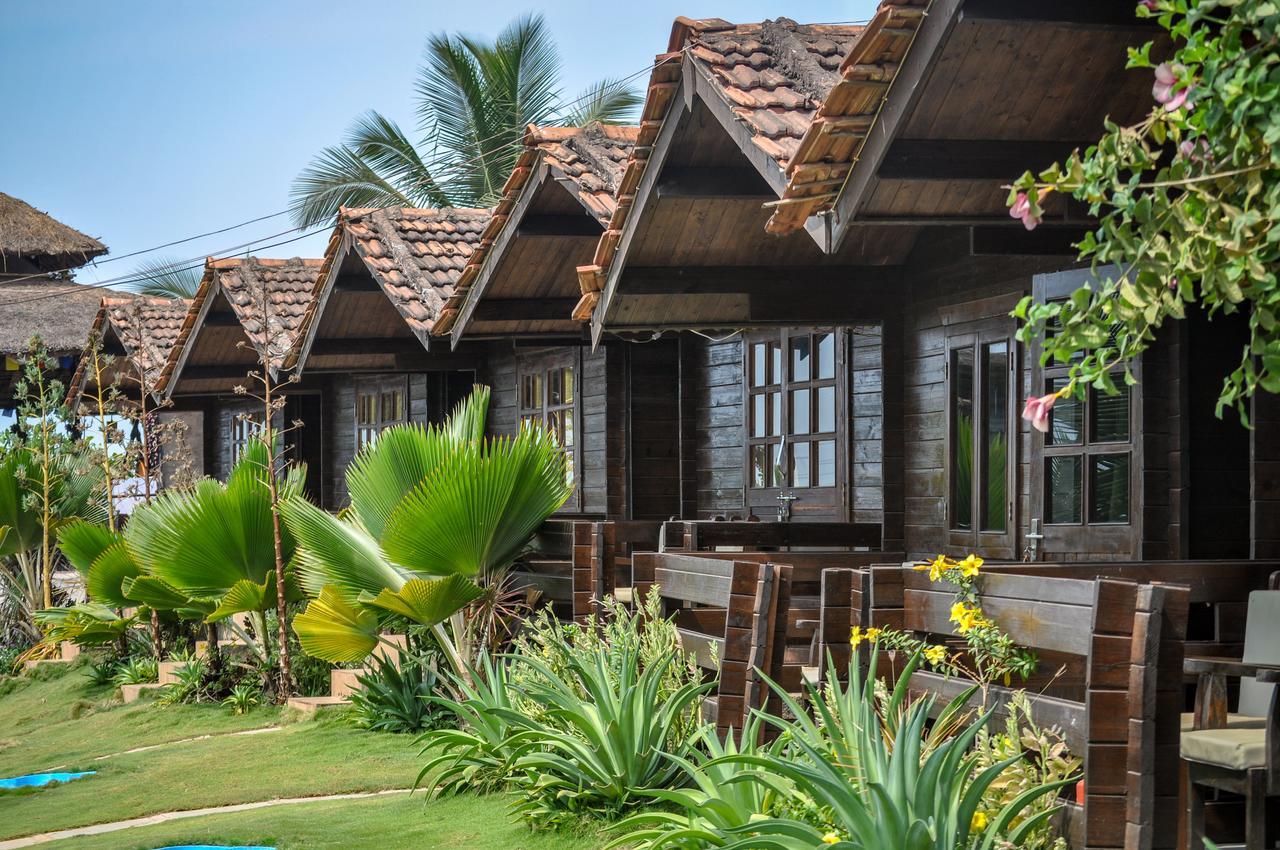 Lotus Sutra Hotel Arambol Exterior foto
